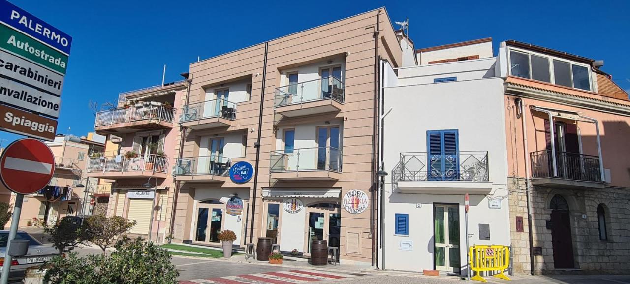 Belvedere Rent Rooms Campofelice Di Roccella Bagian luar foto