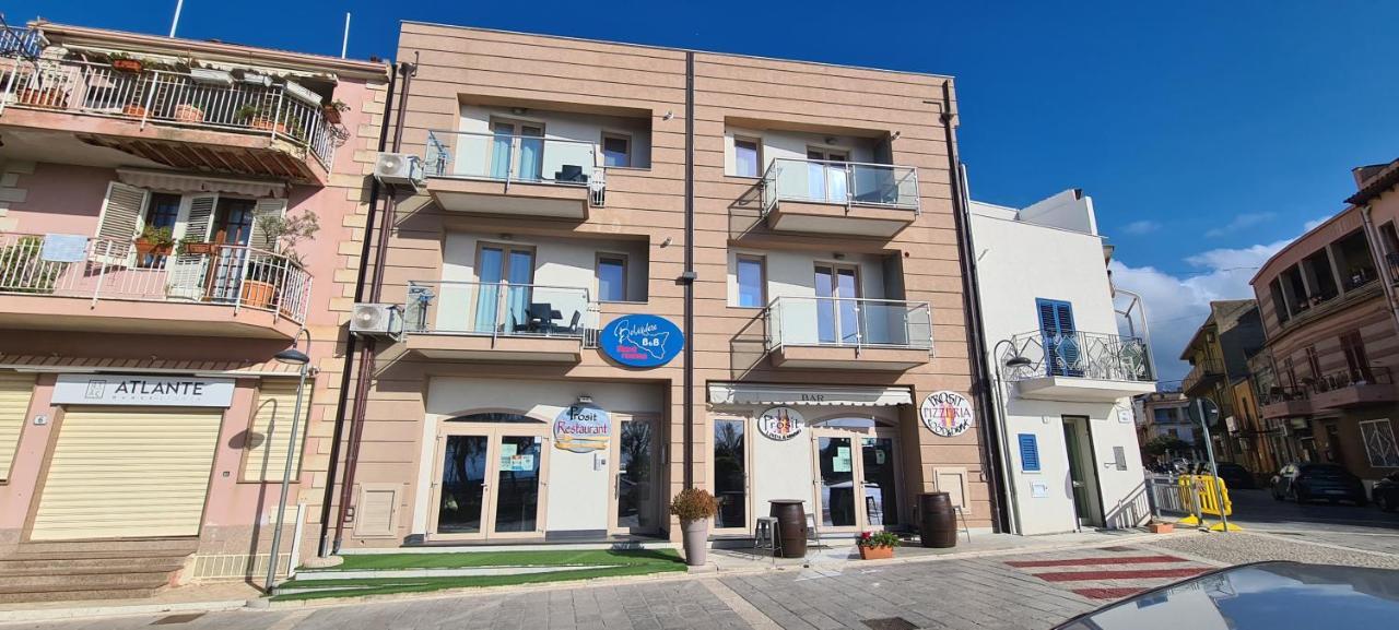 Belvedere Rent Rooms Campofelice Di Roccella Bagian luar foto